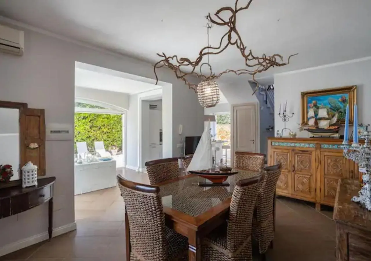 Seaside Villa Carini 0*,  Italien